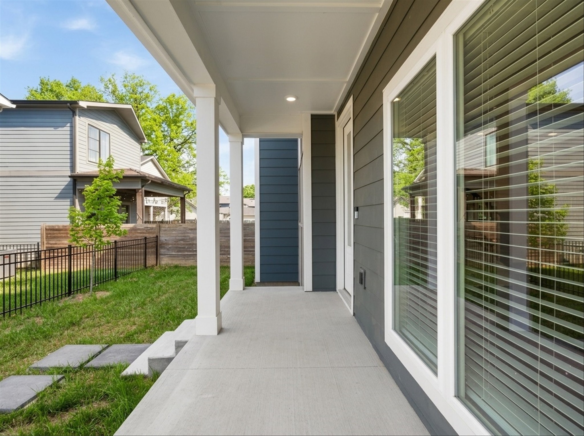 1802B 10th Ave, N Nashville TN 37208