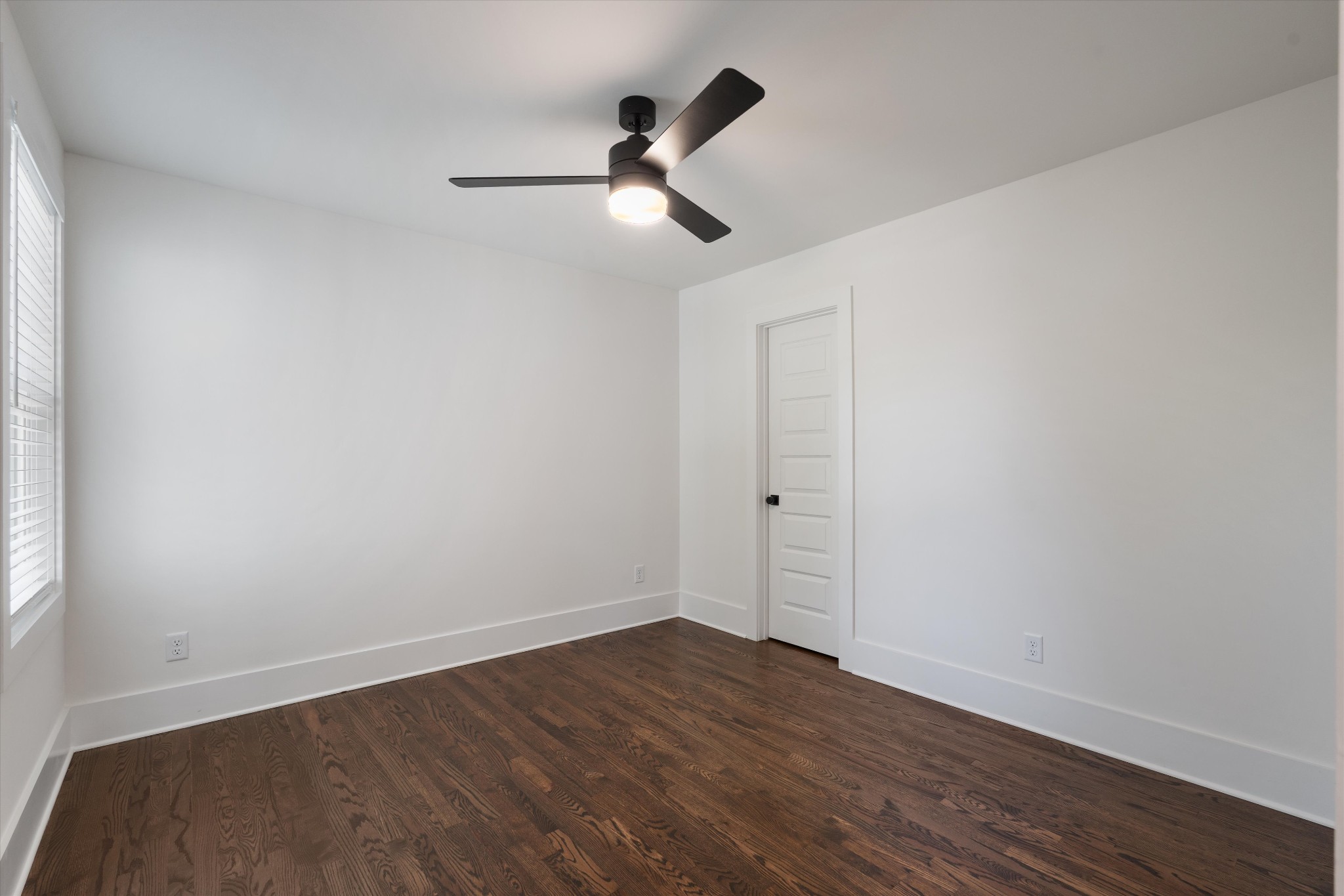 1802B 10th Ave, N Nashville TN 37208