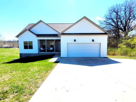 1322 Taylor Town Road White Bluff TN 37187