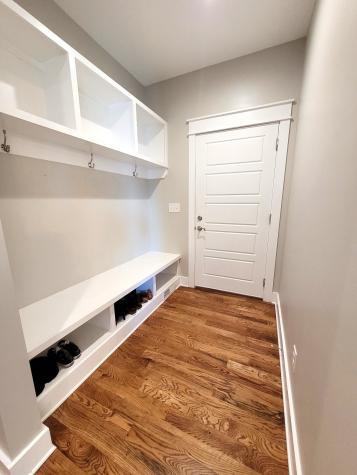 1322 Taylor Town Road White Bluff TN 37187