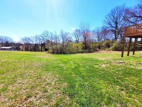 1322 Taylor Town Road White Bluff TN 37187