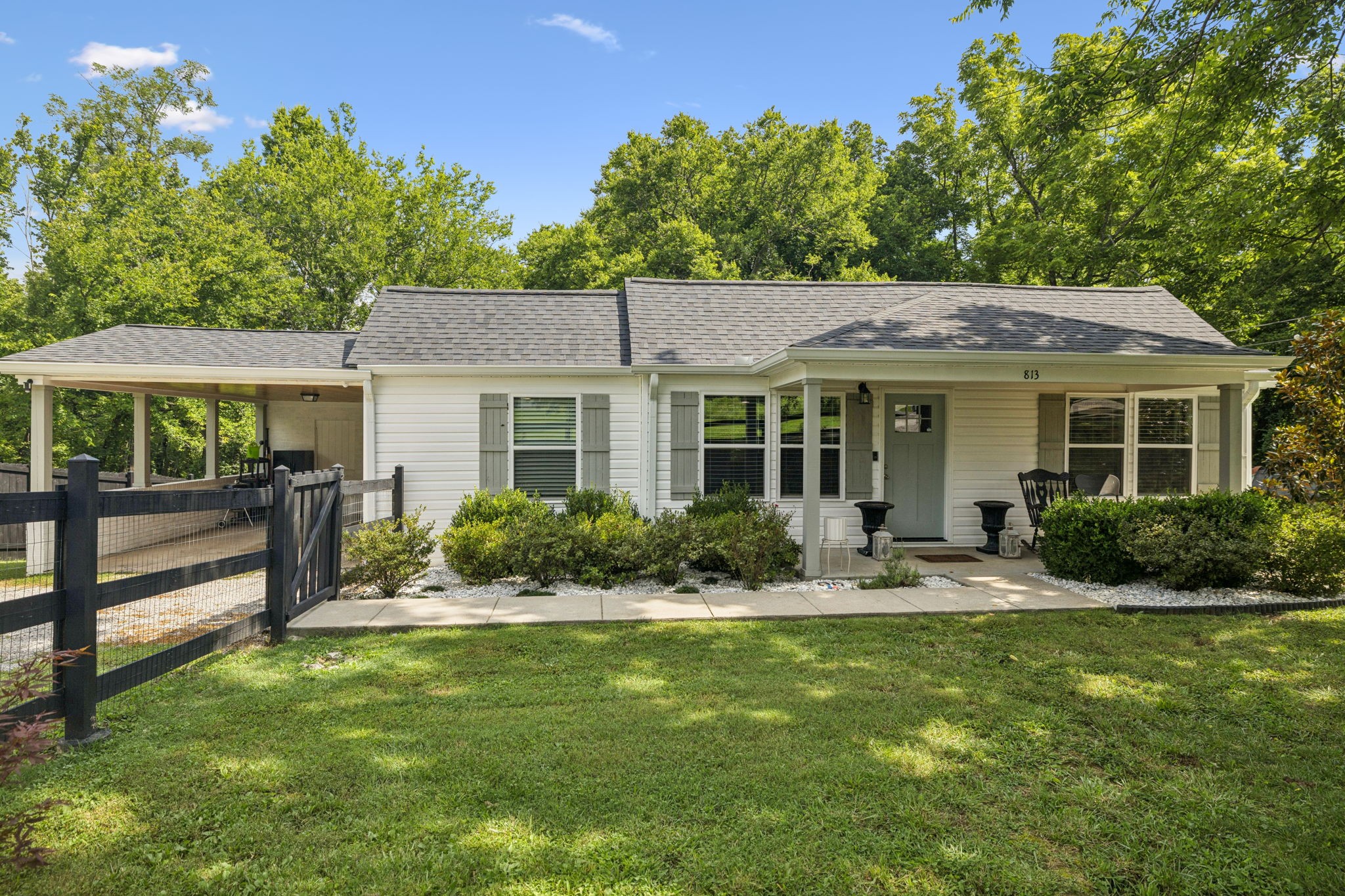 813 Lonnie Street Columbia TN 38401