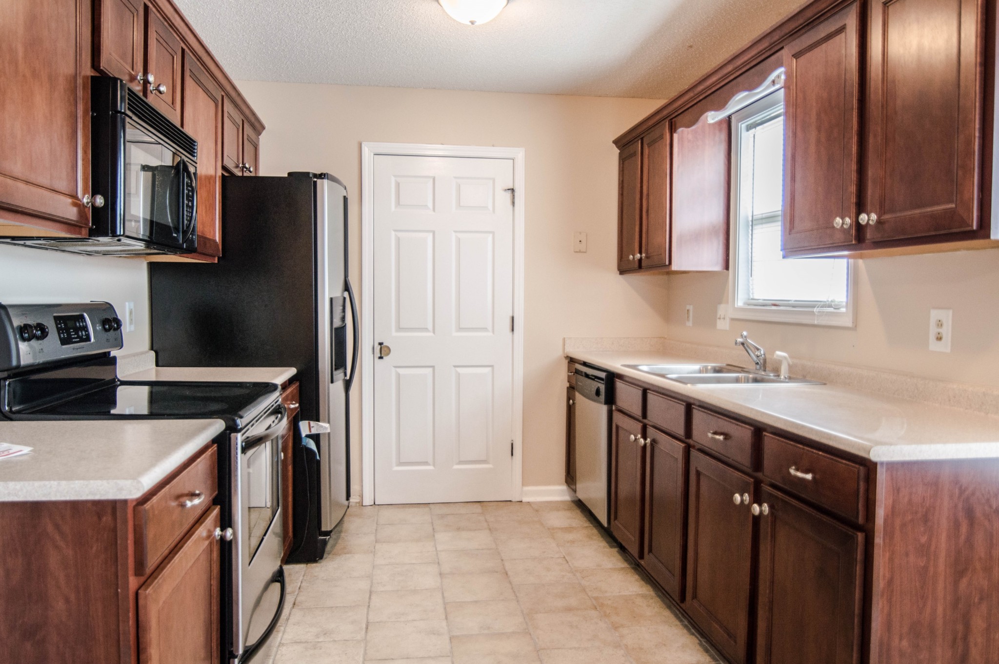 3669 S Naples Court Clarksville TN 37040