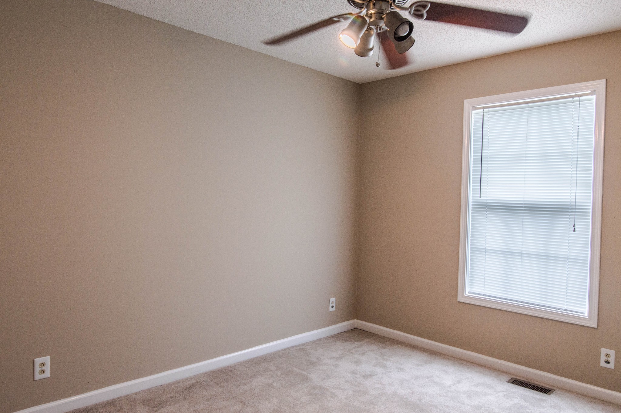 3669 S Naples Court Clarksville TN 37040