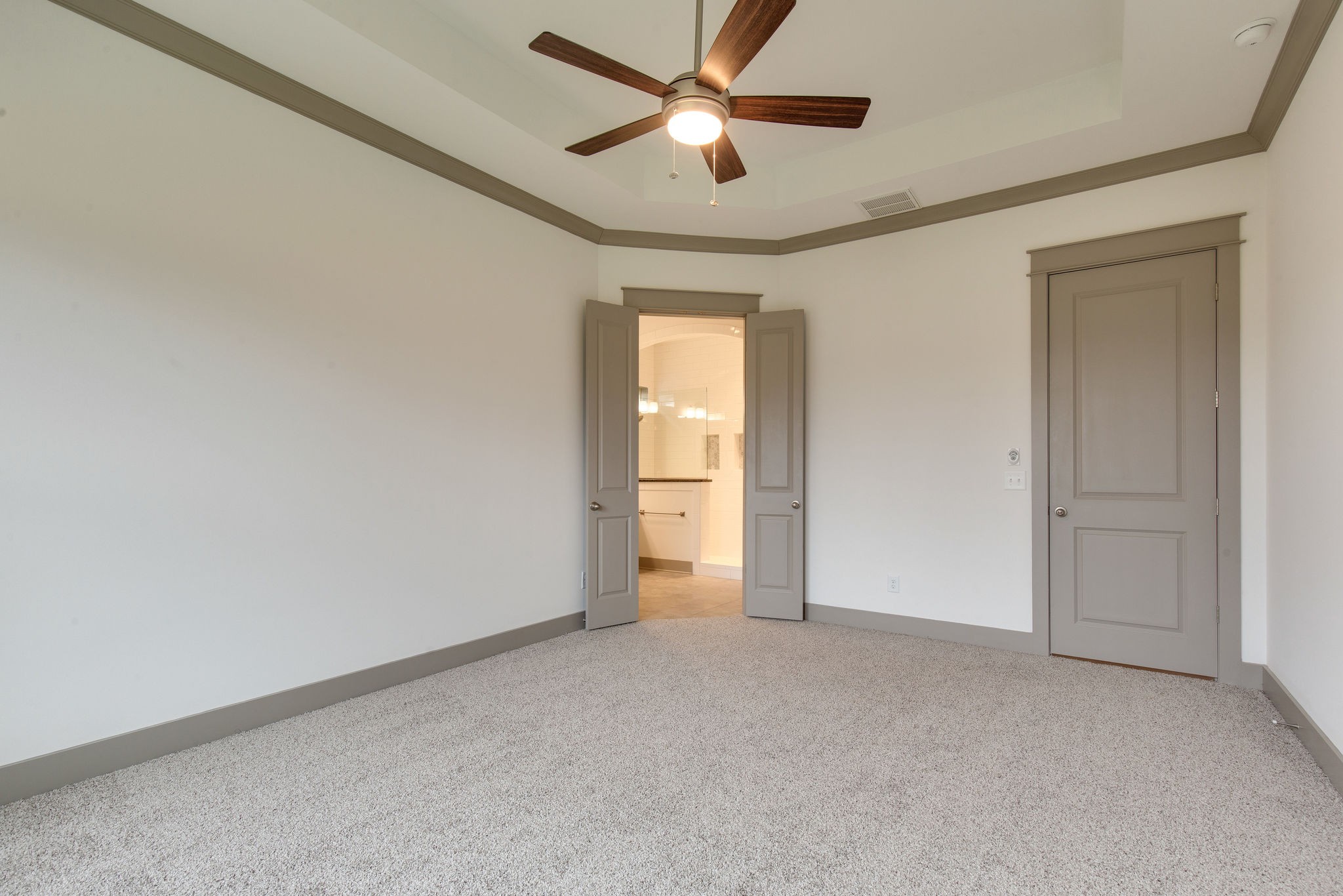836 Drivers Circle Columbia TN 38401