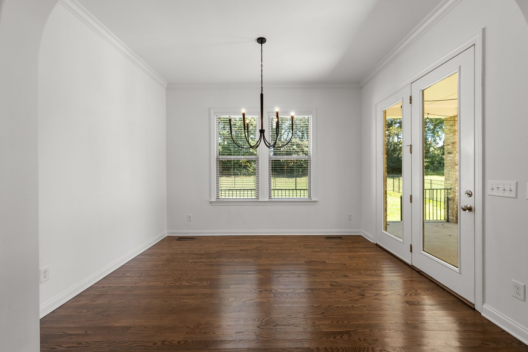 4155 Old Light Circle Arrington TN 37014