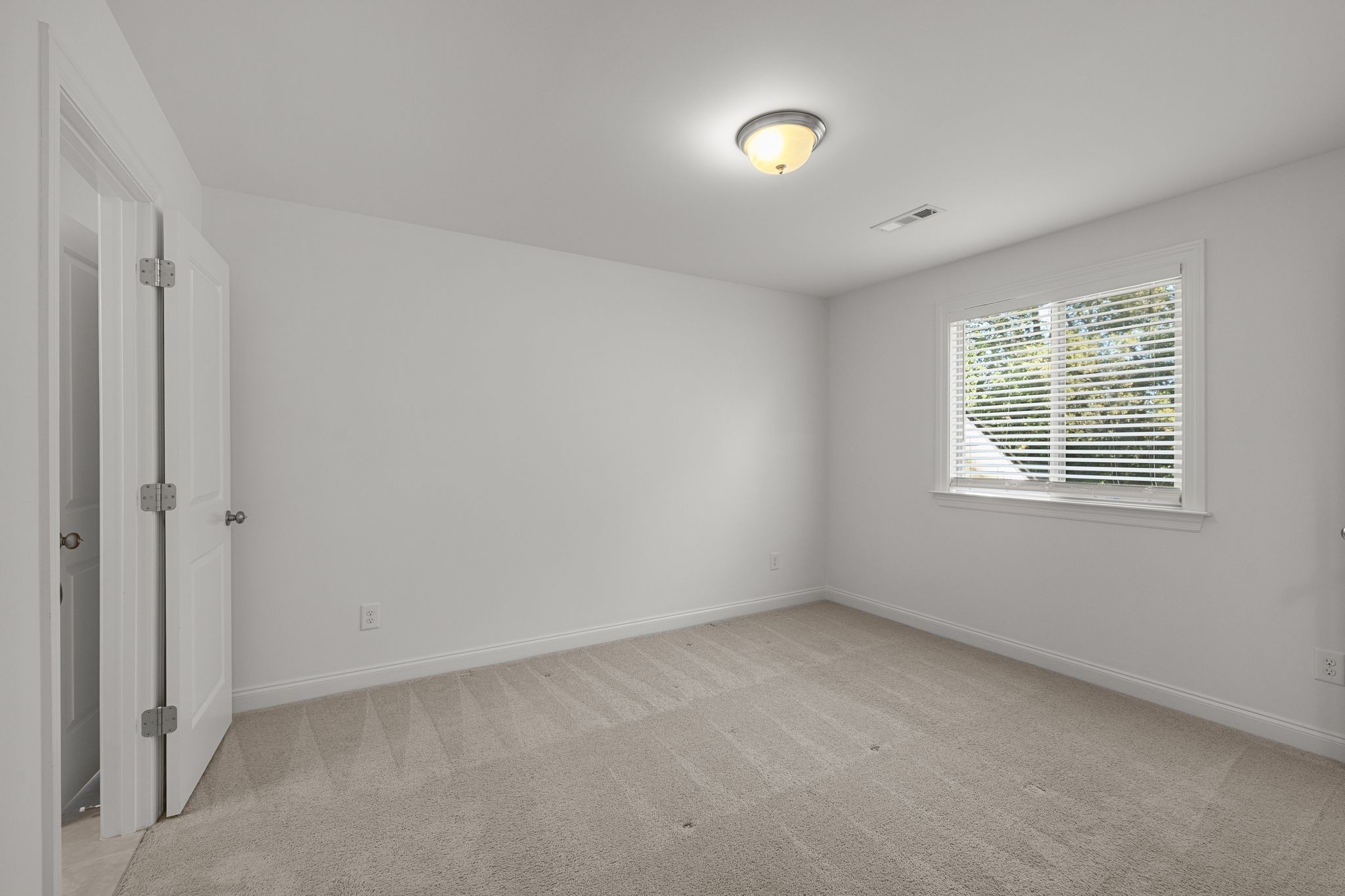 4155 Old Light Circle Arrington TN 37014
