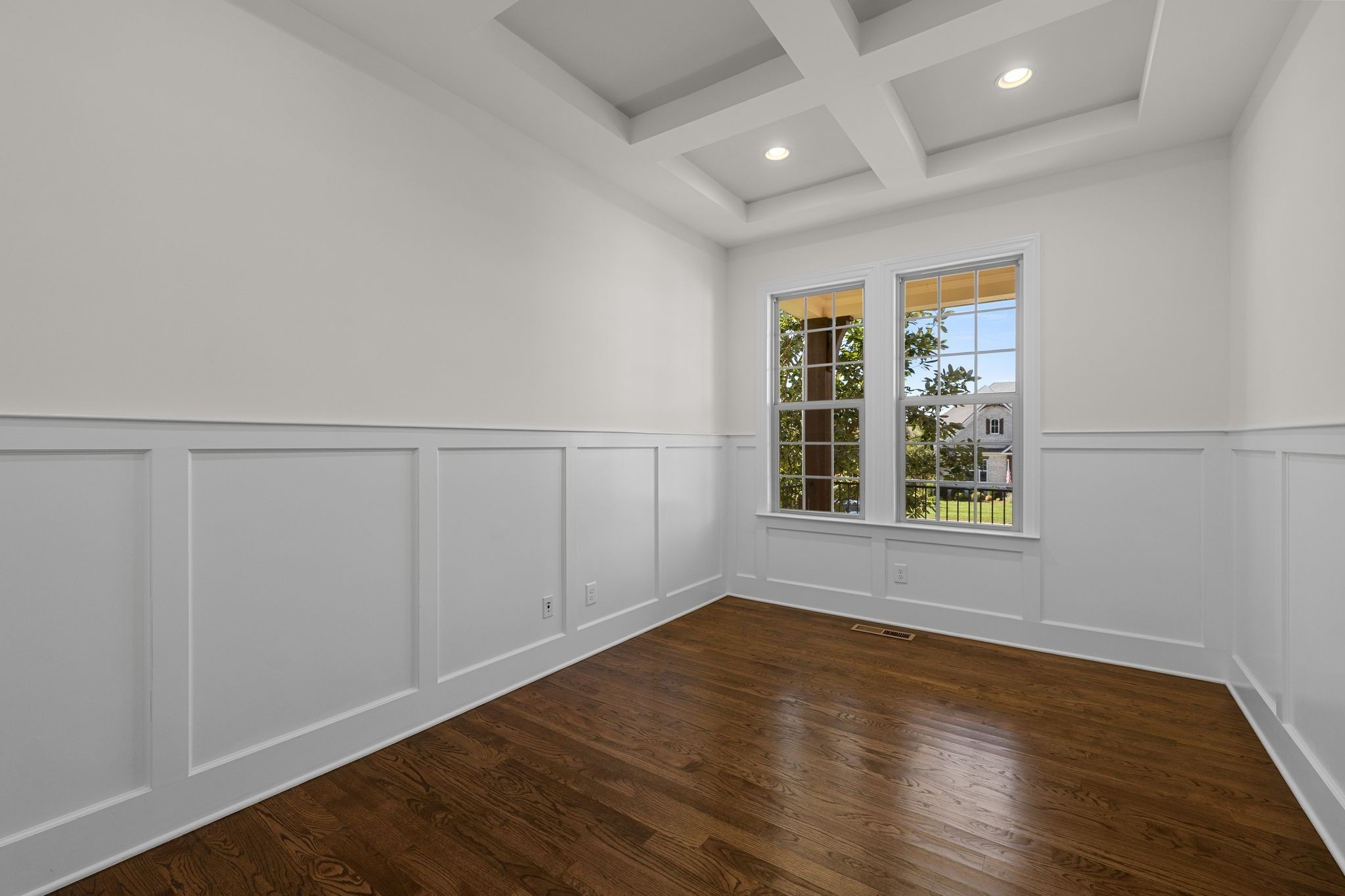 4155 Old Light Circle Arrington TN 37014