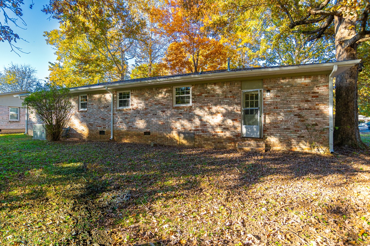 33 Eastwood Drive Fayetteville TN 37334