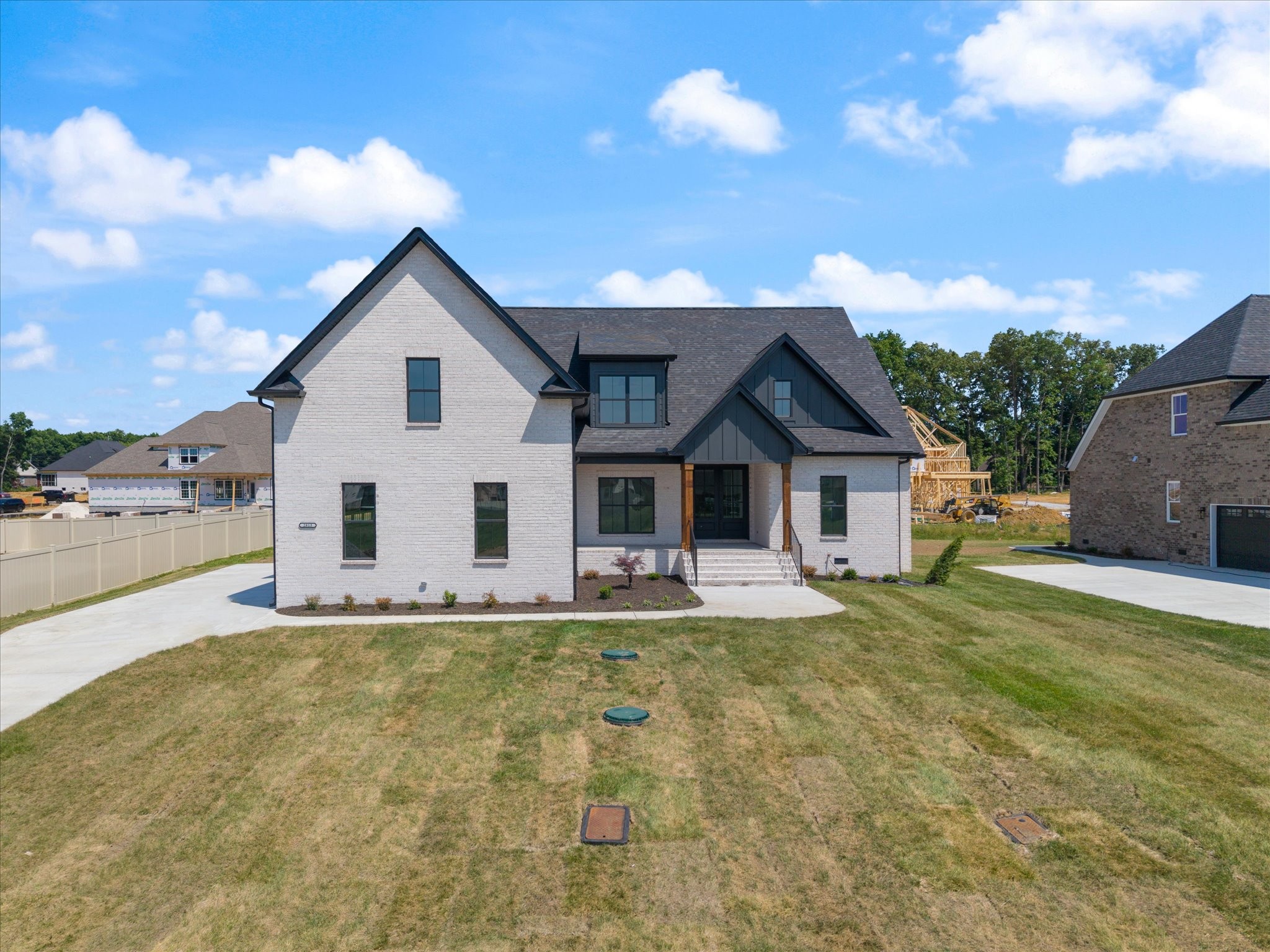 2813 Canfield Drive Murfreesboro TN 37128