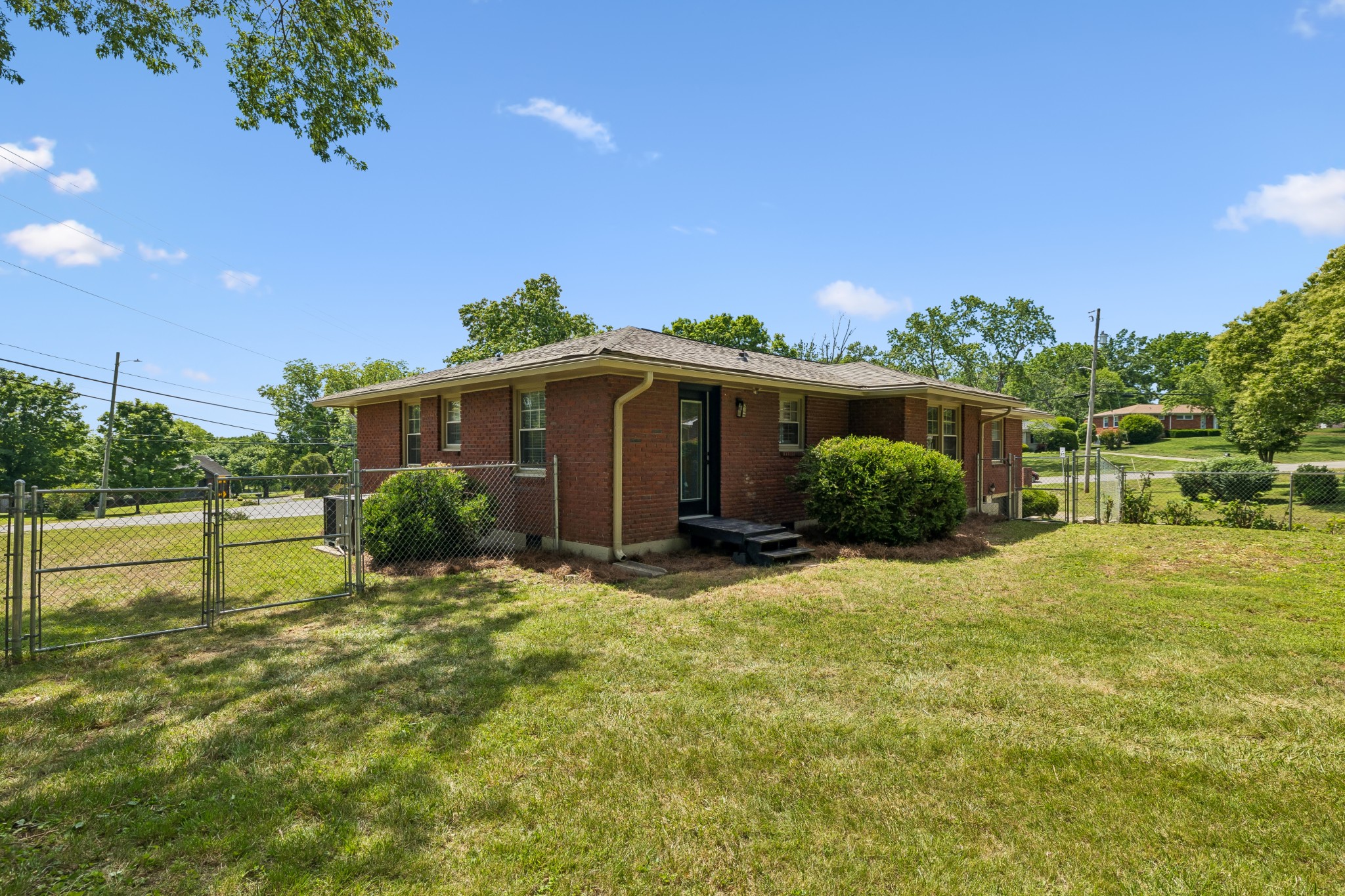 2501 Western Hills Drive Nashville TN 37214