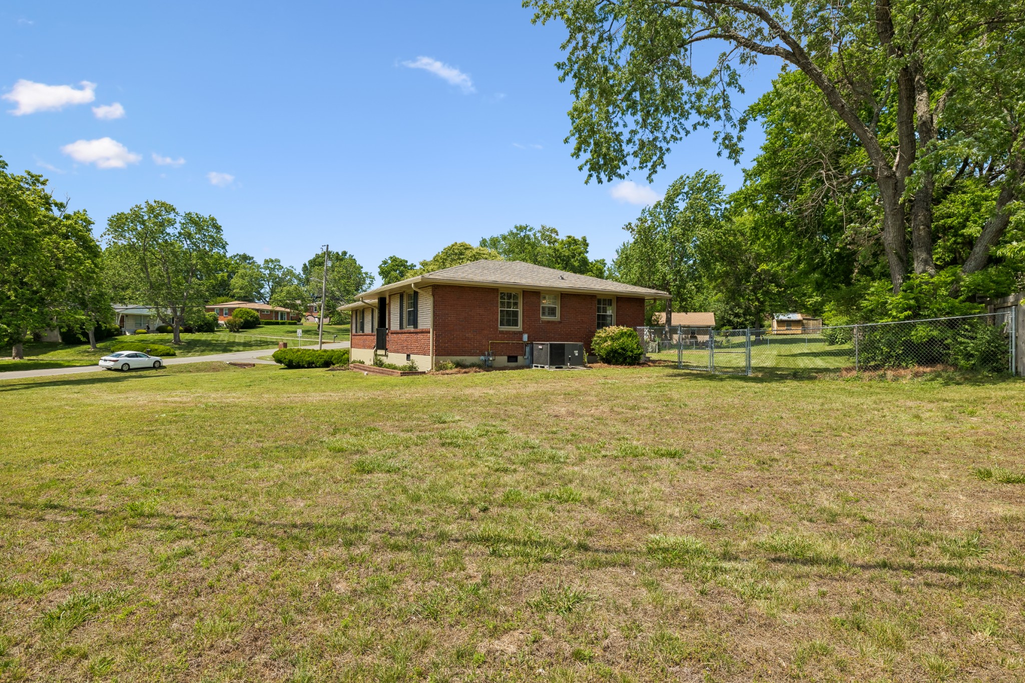 2501 Western Hills Drive Nashville TN 37214