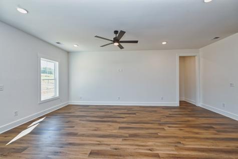 1132 Angus Way Greenbrier TN 37073