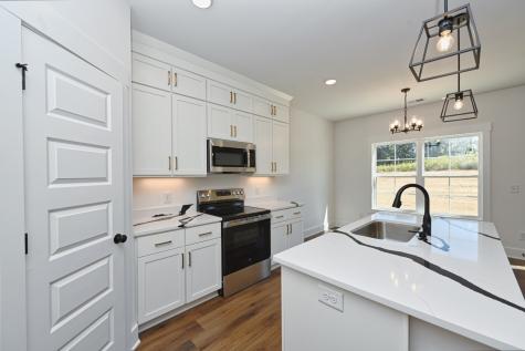 1132 Angus Way Greenbrier TN 37073