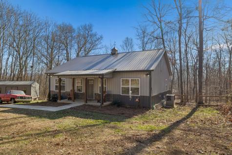 435 Penile Drive Decherd TN 37324