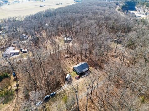 435 Penile Drive Decherd TN 37324