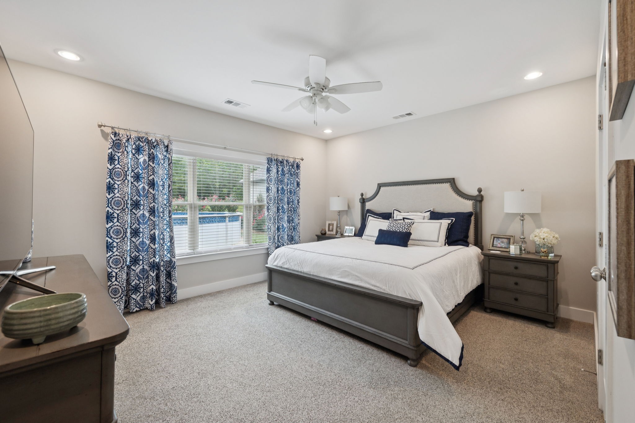 1964 Harkreader Road Mount Juliet TN 37122