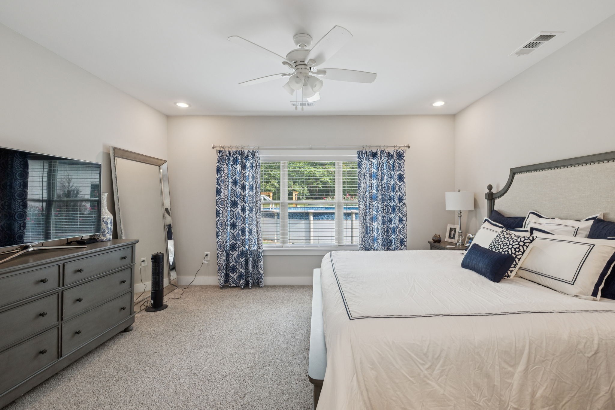 1964 Harkreader Road Mount Juliet TN 37122