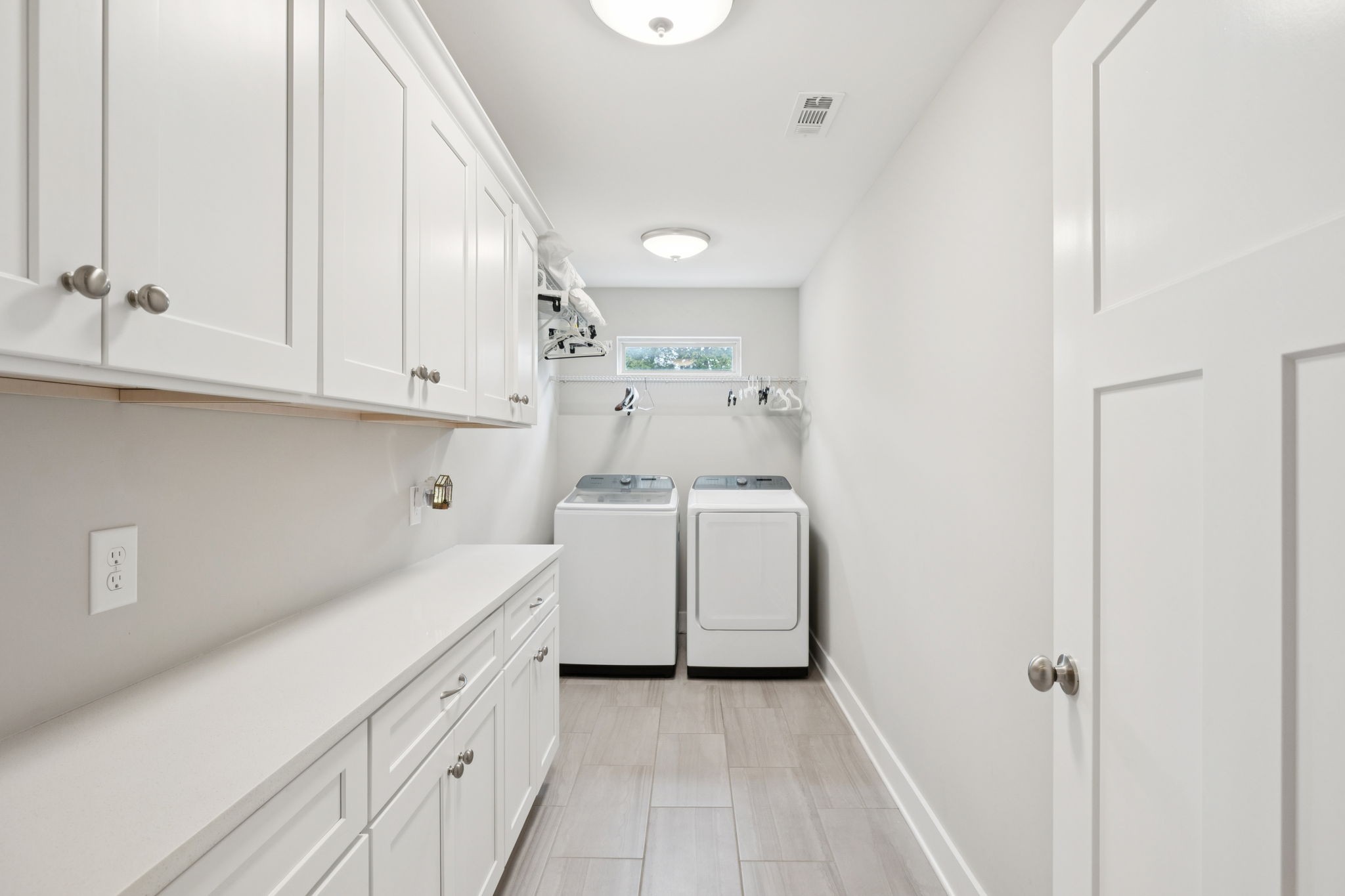 1964 Harkreader Road Mount Juliet TN 37122