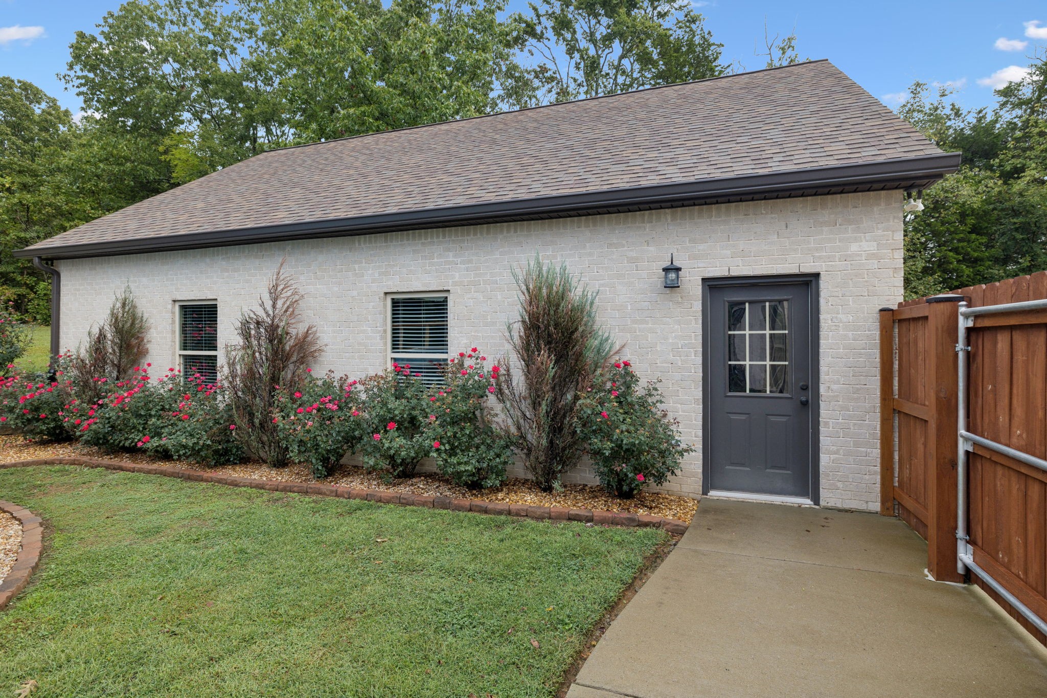 1964 Harkreader Road Mount Juliet TN 37122