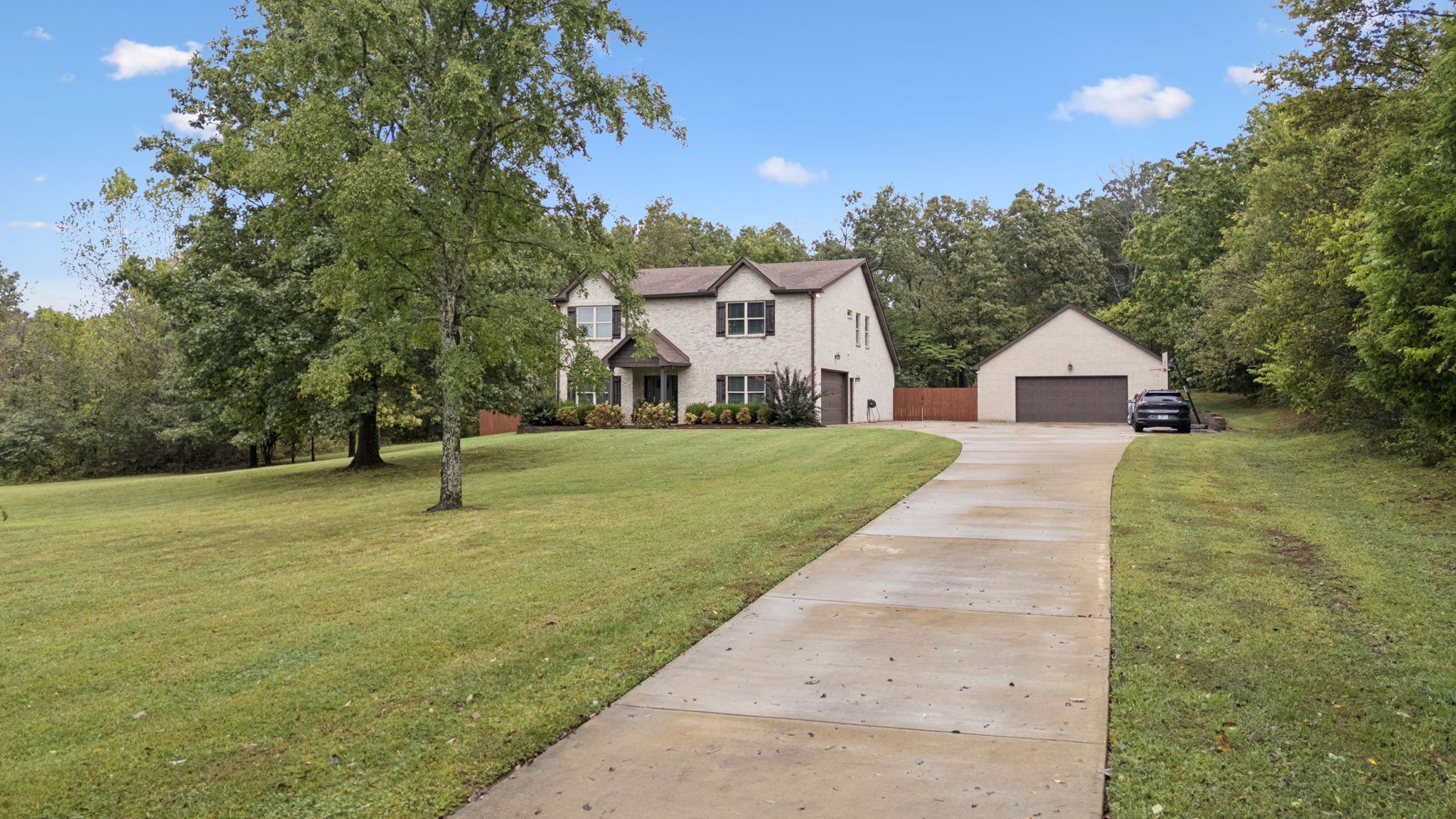 1964 Harkreader Road Mount Juliet TN 37122