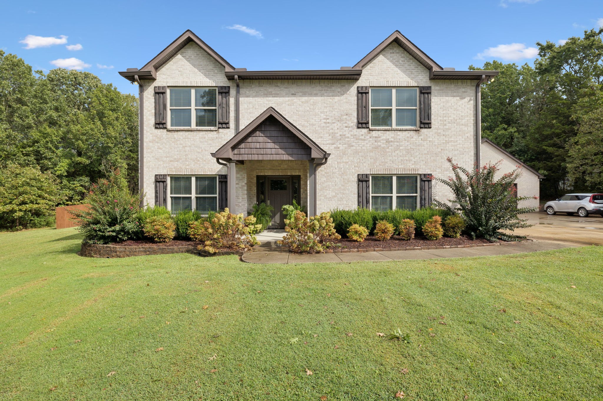 1964 Harkreader Road Mount Juliet TN 37122