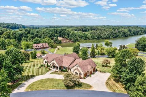 30 Bass Court Whitesville KY 42378