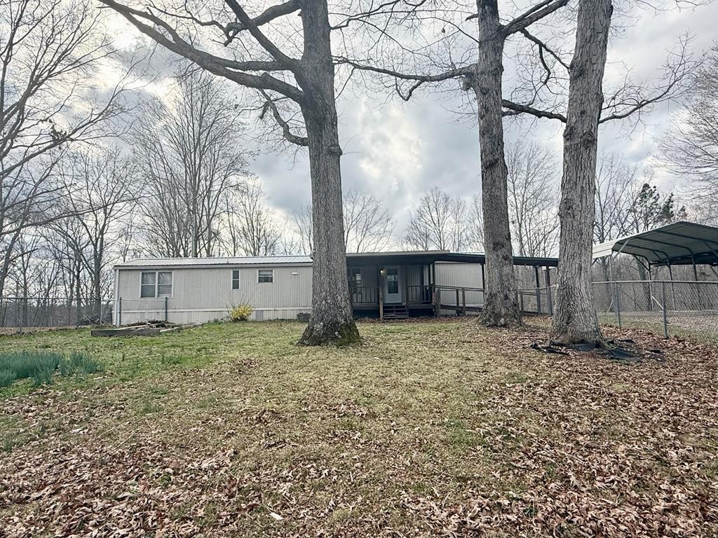 2191 Seven Knobs Road Gainesboro TN 38562