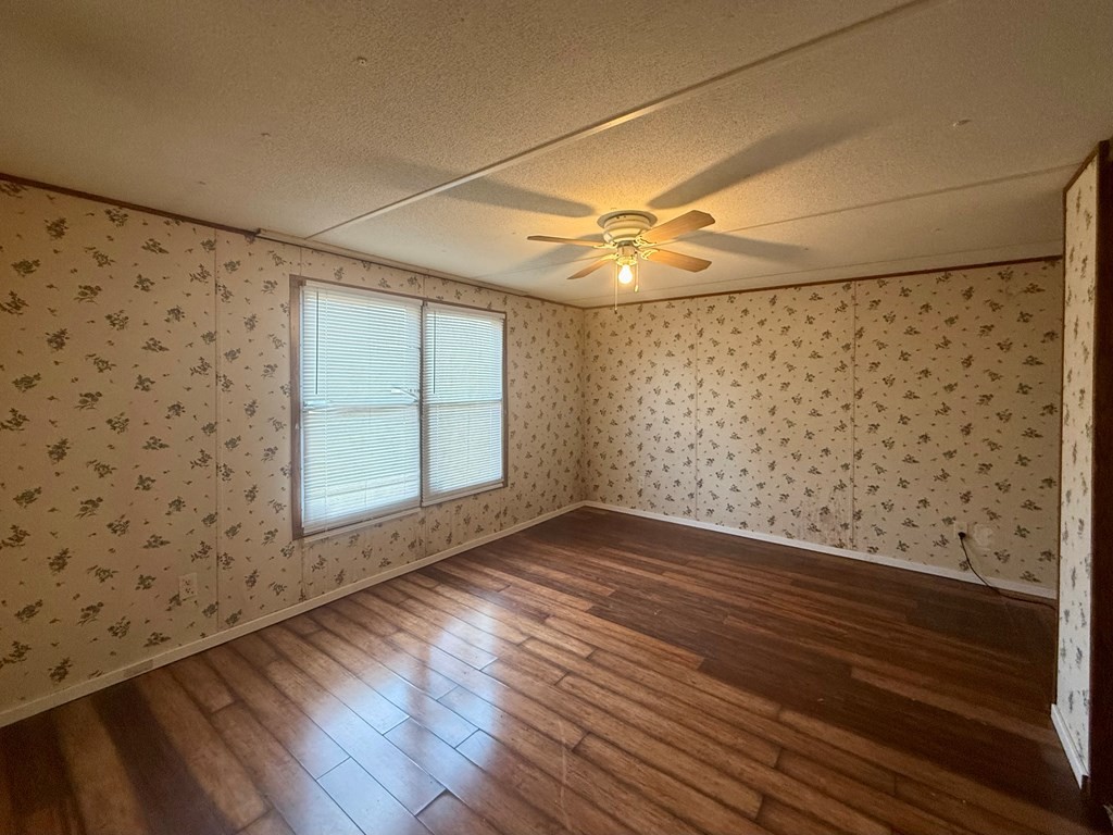 2191 Seven Knobs Road Gainesboro TN 38562