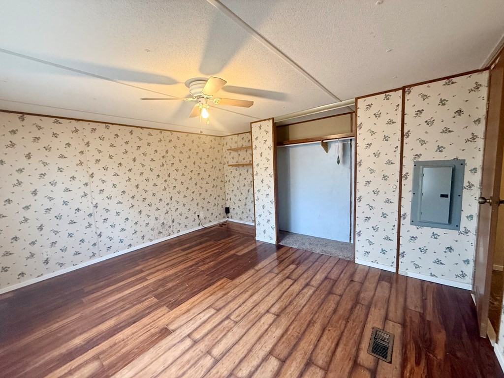2191 Seven Knobs Road Gainesboro TN 38562