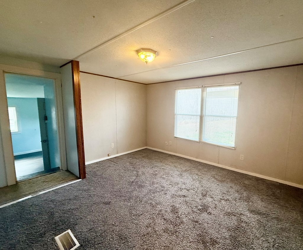 2191 Seven Knobs Road Gainesboro TN 38562
