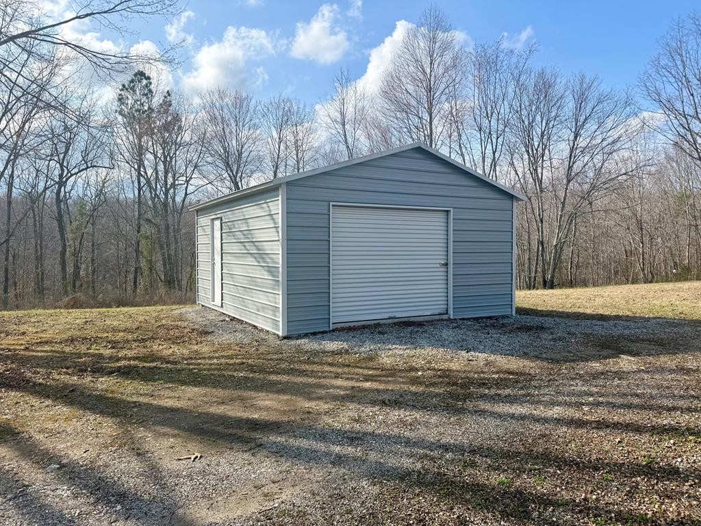 2191 Seven Knobs Road Gainesboro TN 38562