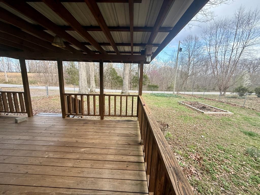 2191 Seven Knobs Road Gainesboro TN 38562