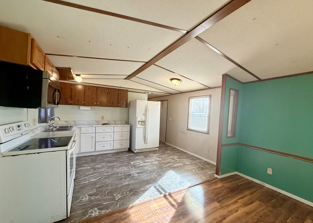 2191 Seven Knobs Road Gainesboro TN 38562