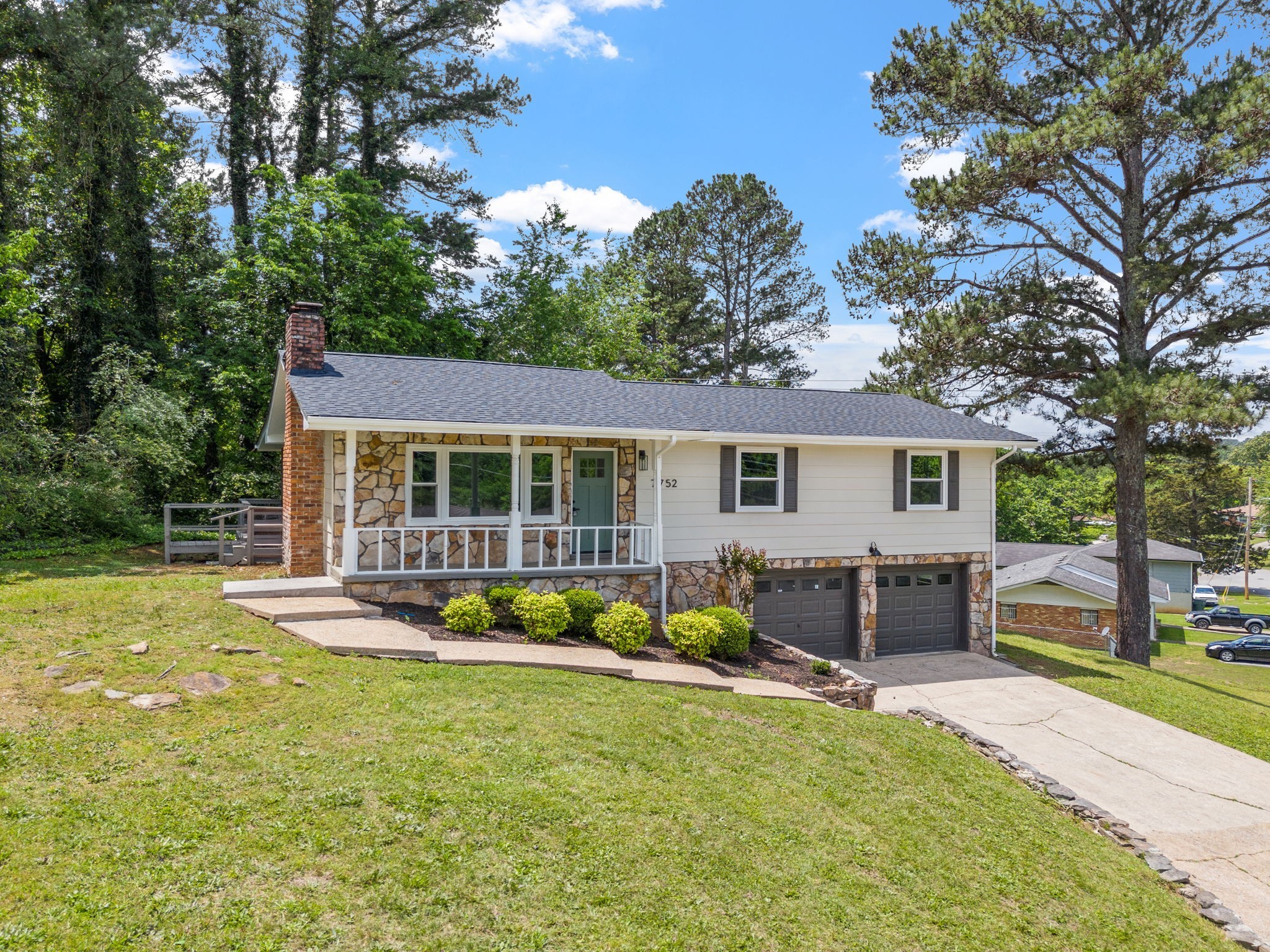 7752 Holiday Hills Circle Chattanooga TN 37416