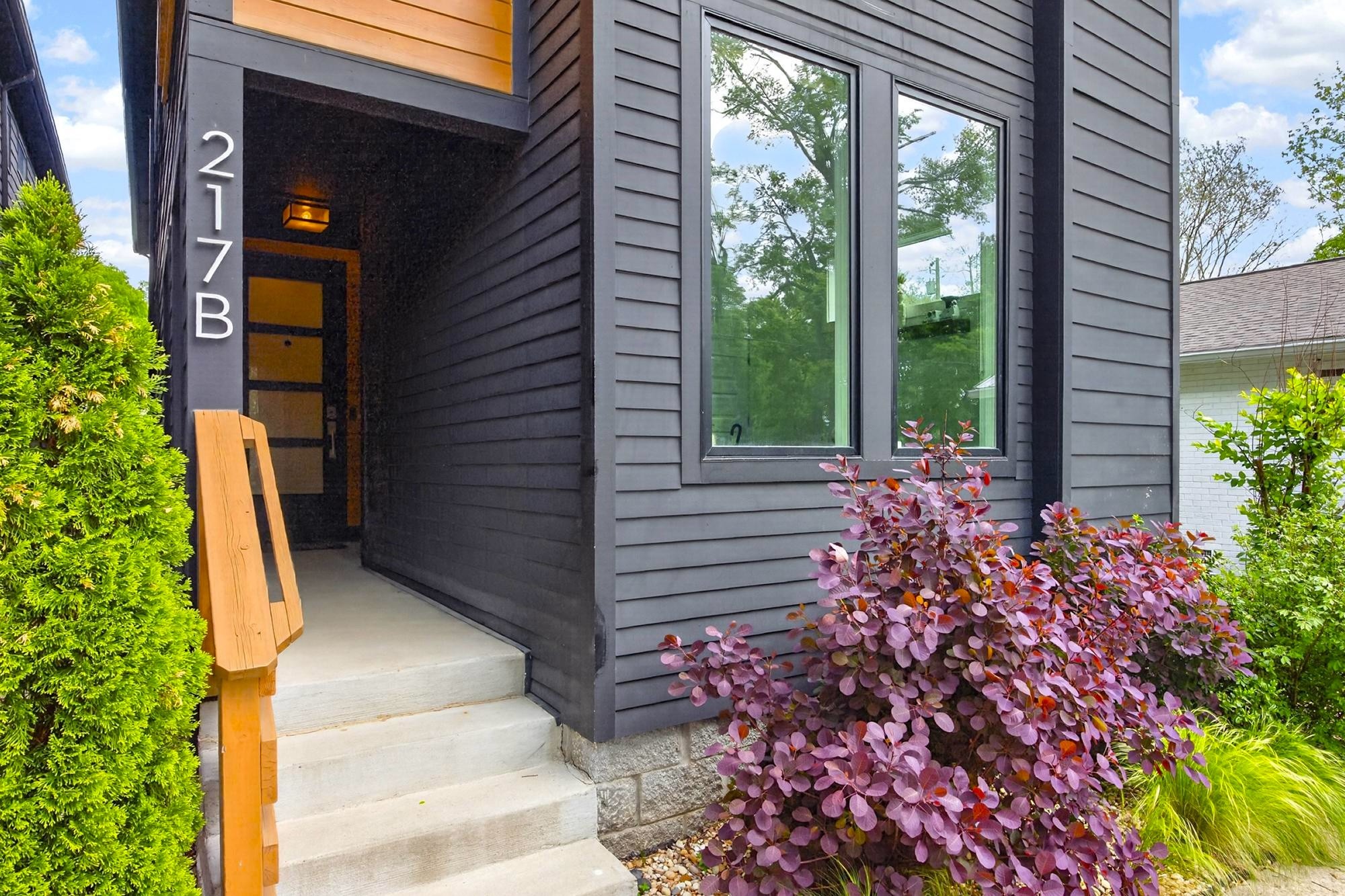 217 Eastmoreland Street Nashville TN 37207