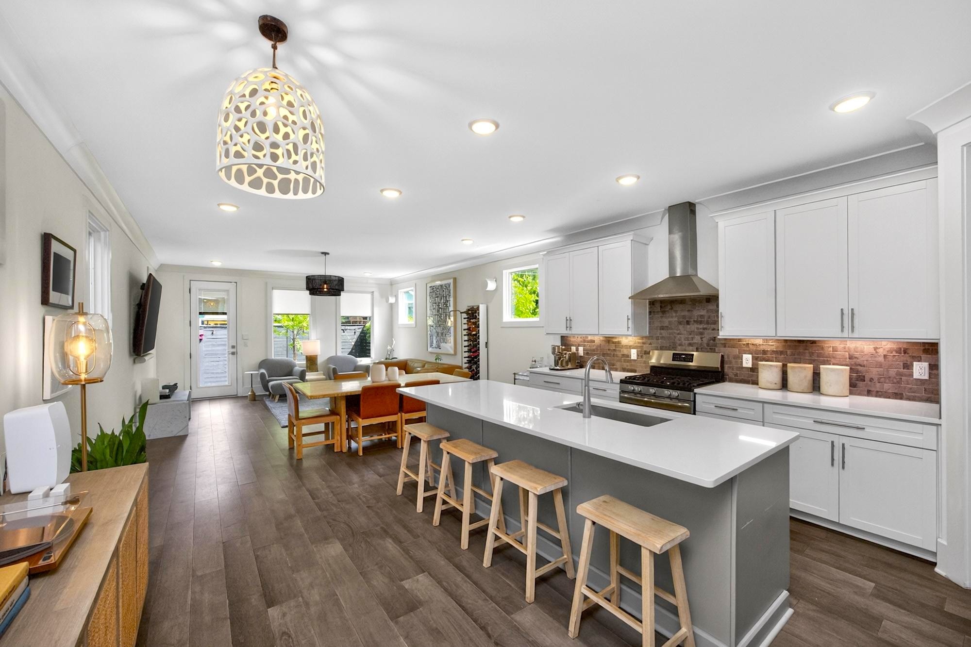 217 Eastmoreland Street Nashville TN 37207