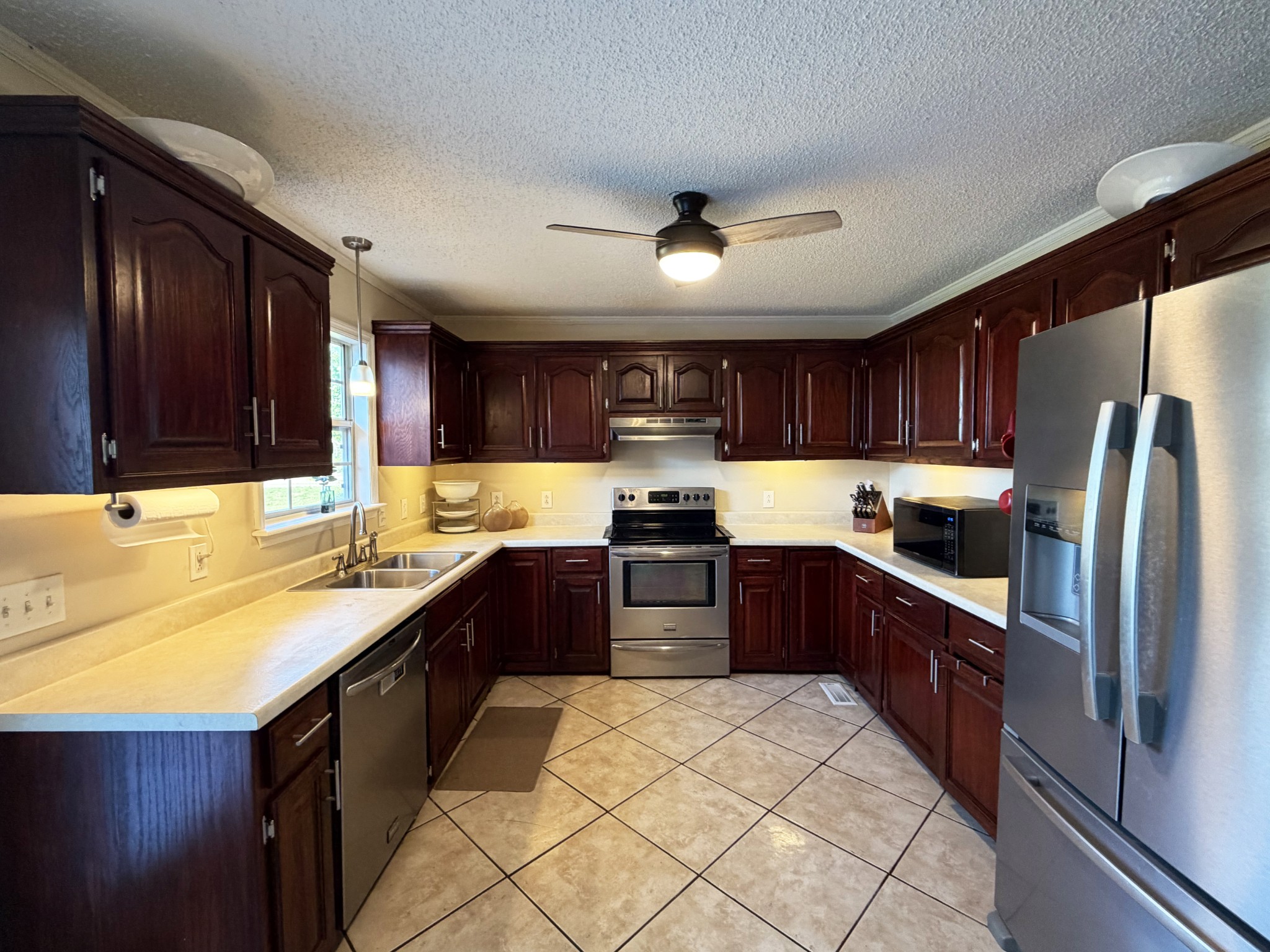 1325 Horseshoe Drive Lewisburg TN 37091