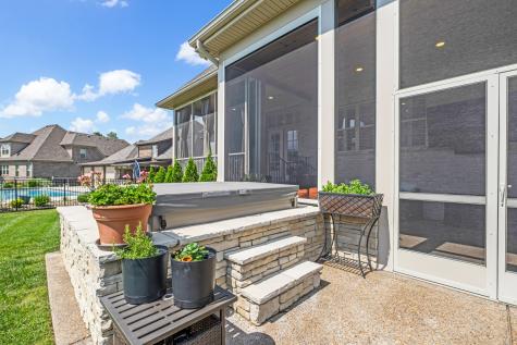 126 Thornwood Place Hendersonville TN 37075