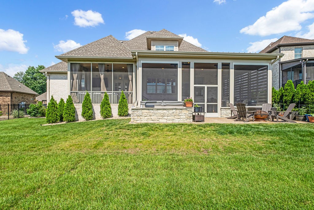 126 Thornwood Place Hendersonville TN 37075
