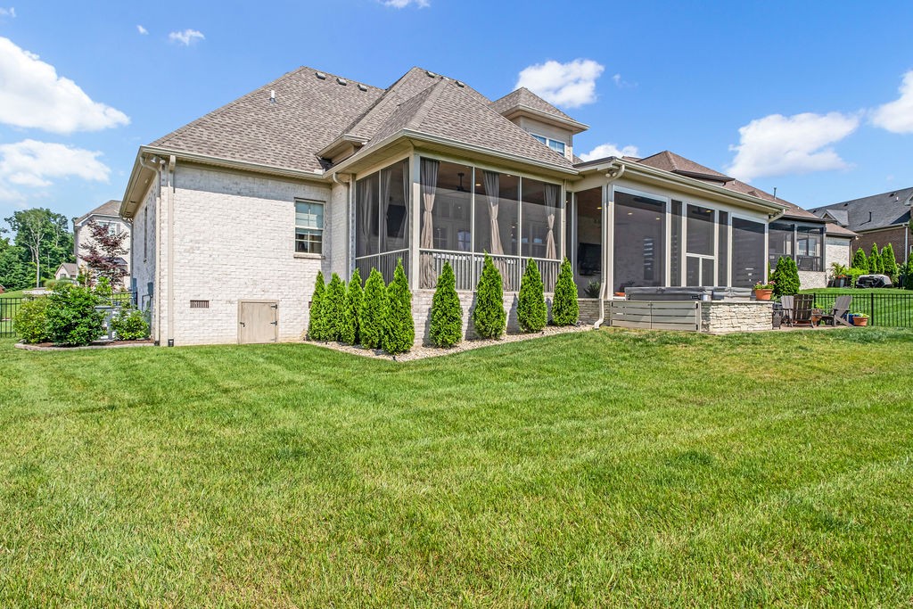 126 Thornwood Place Hendersonville TN 37075
