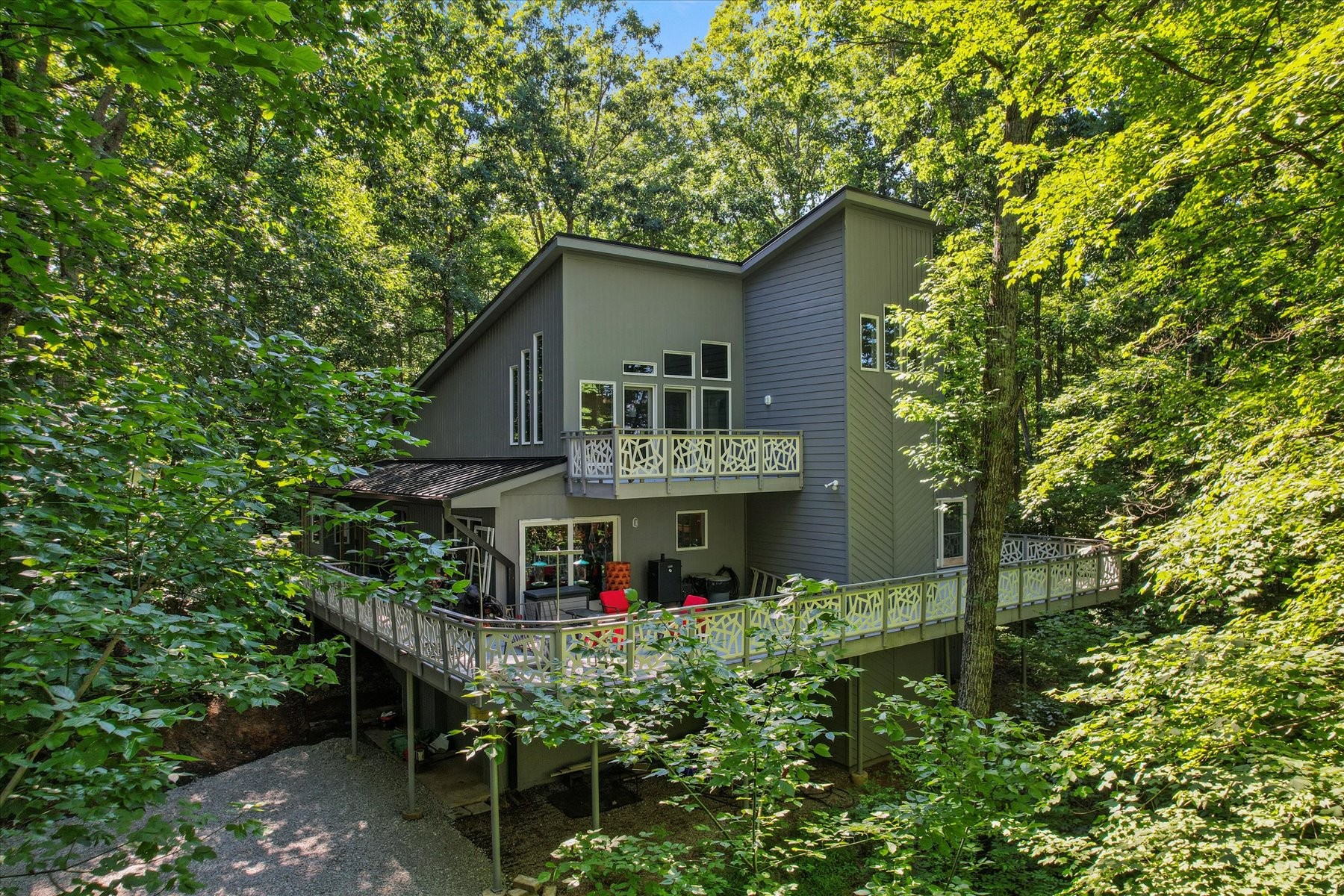 150 Shade Tree Lane Pegram TN 37143