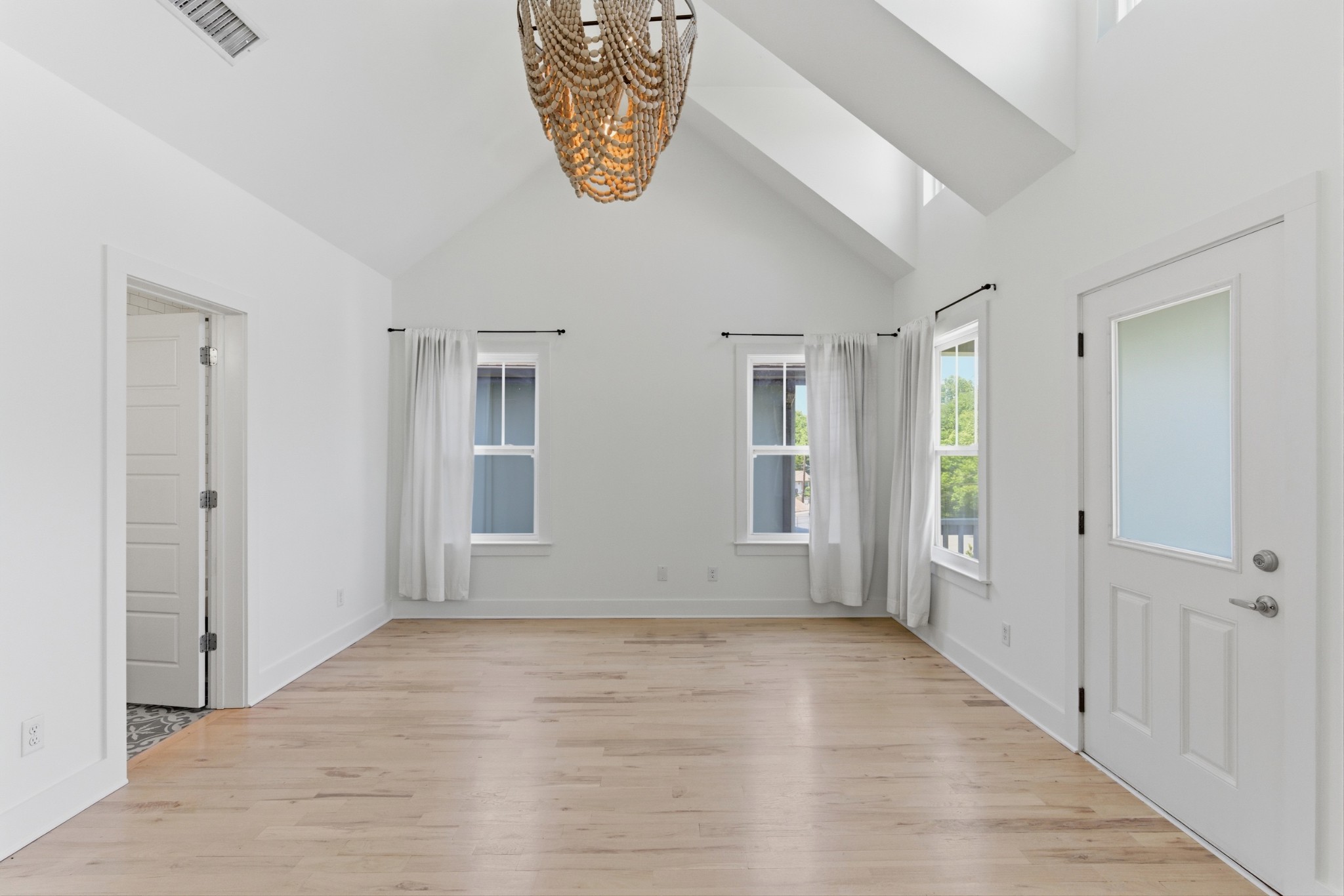 5409B Michigan Avenue Nashville TN 37209