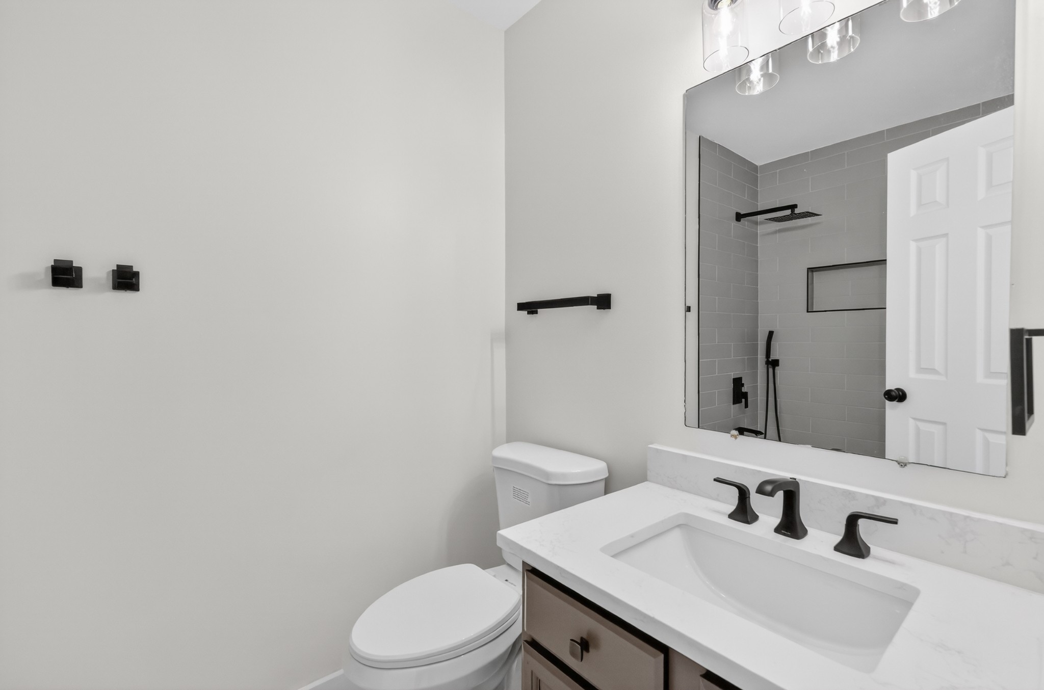 2006 Ethan Lane Antioch TN 37013