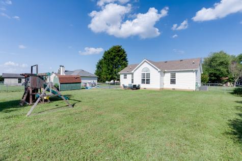 212 Westland Street Portland TN 37148
