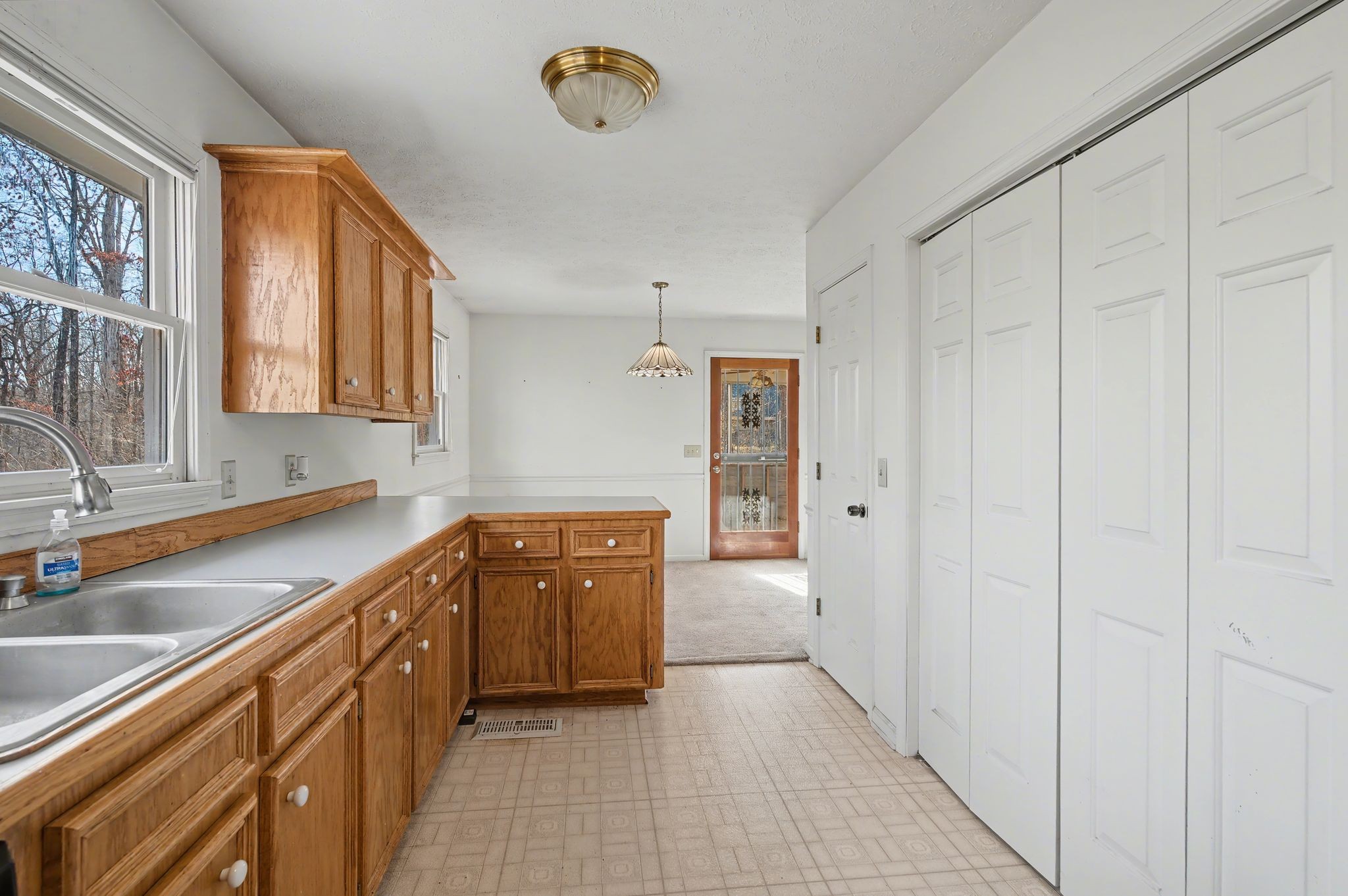 1095 Bald Eagle Drive Kingston Springs TN 37082