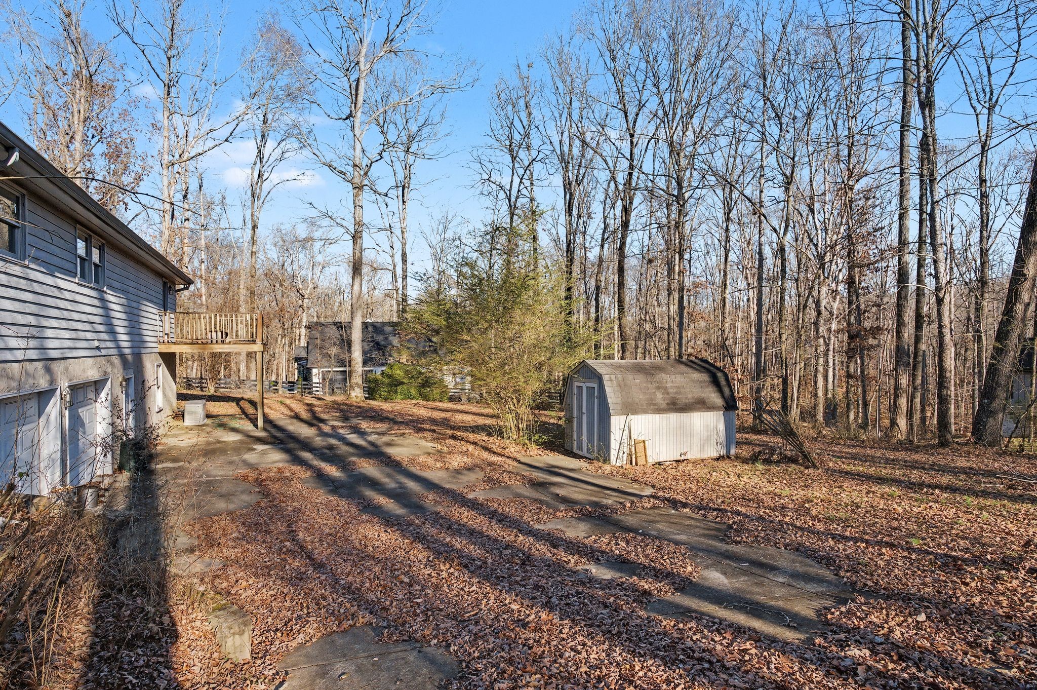 1095 Bald Eagle Drive Kingston Springs TN 37082