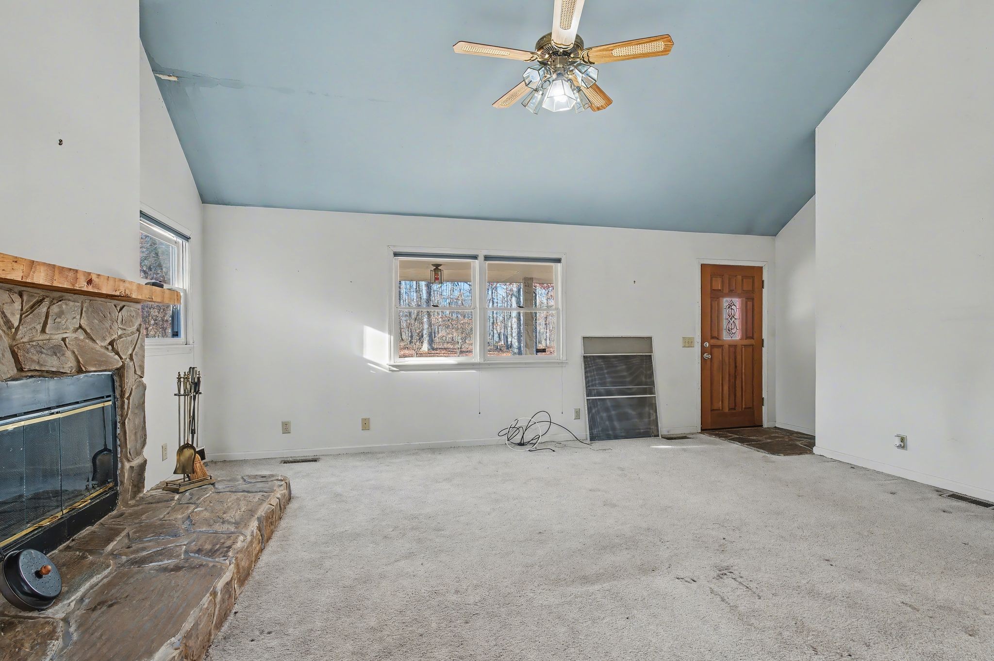 1095 Bald Eagle Drive Kingston Springs TN 37082