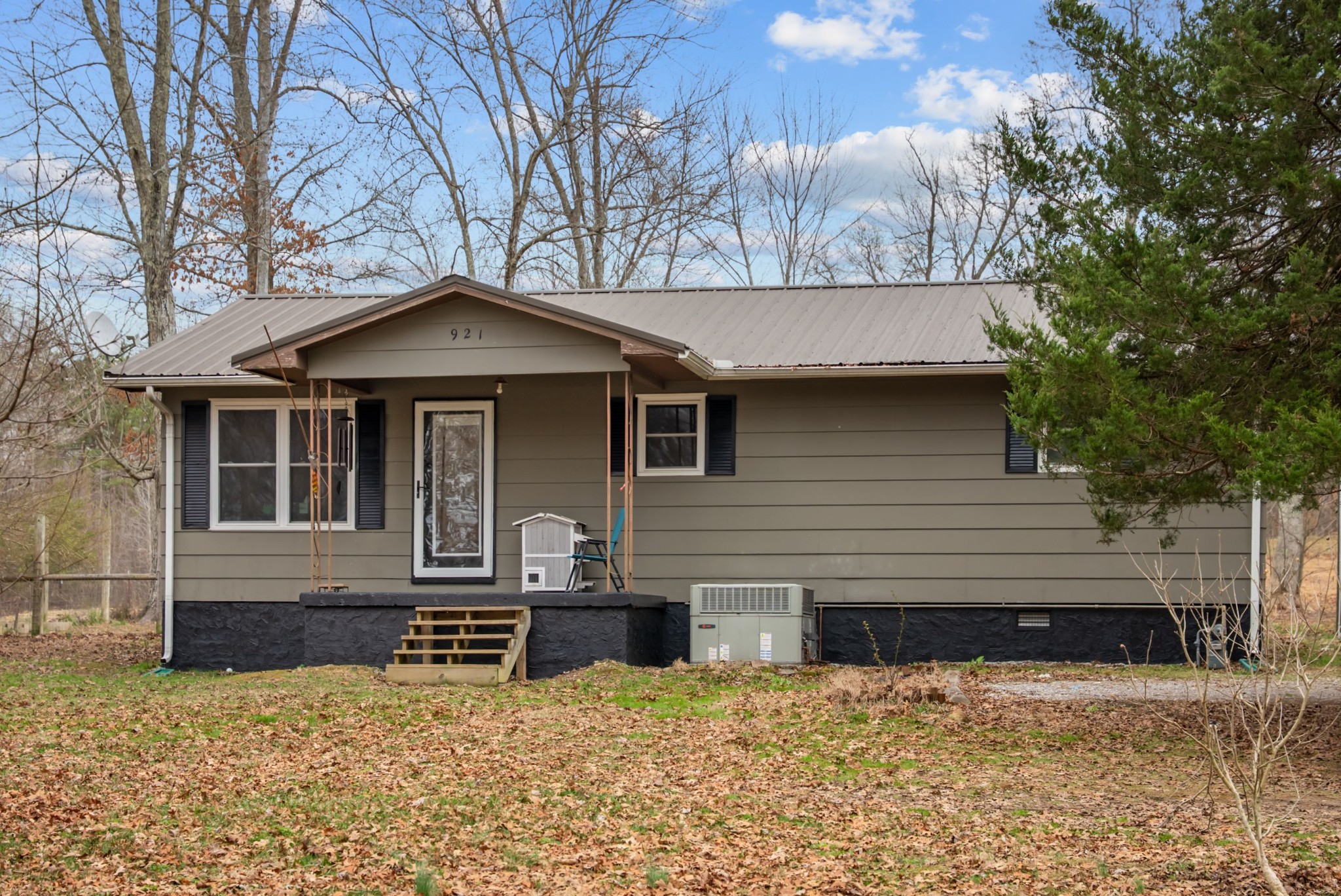 921 Fred Young Road Jamestown TN 38556