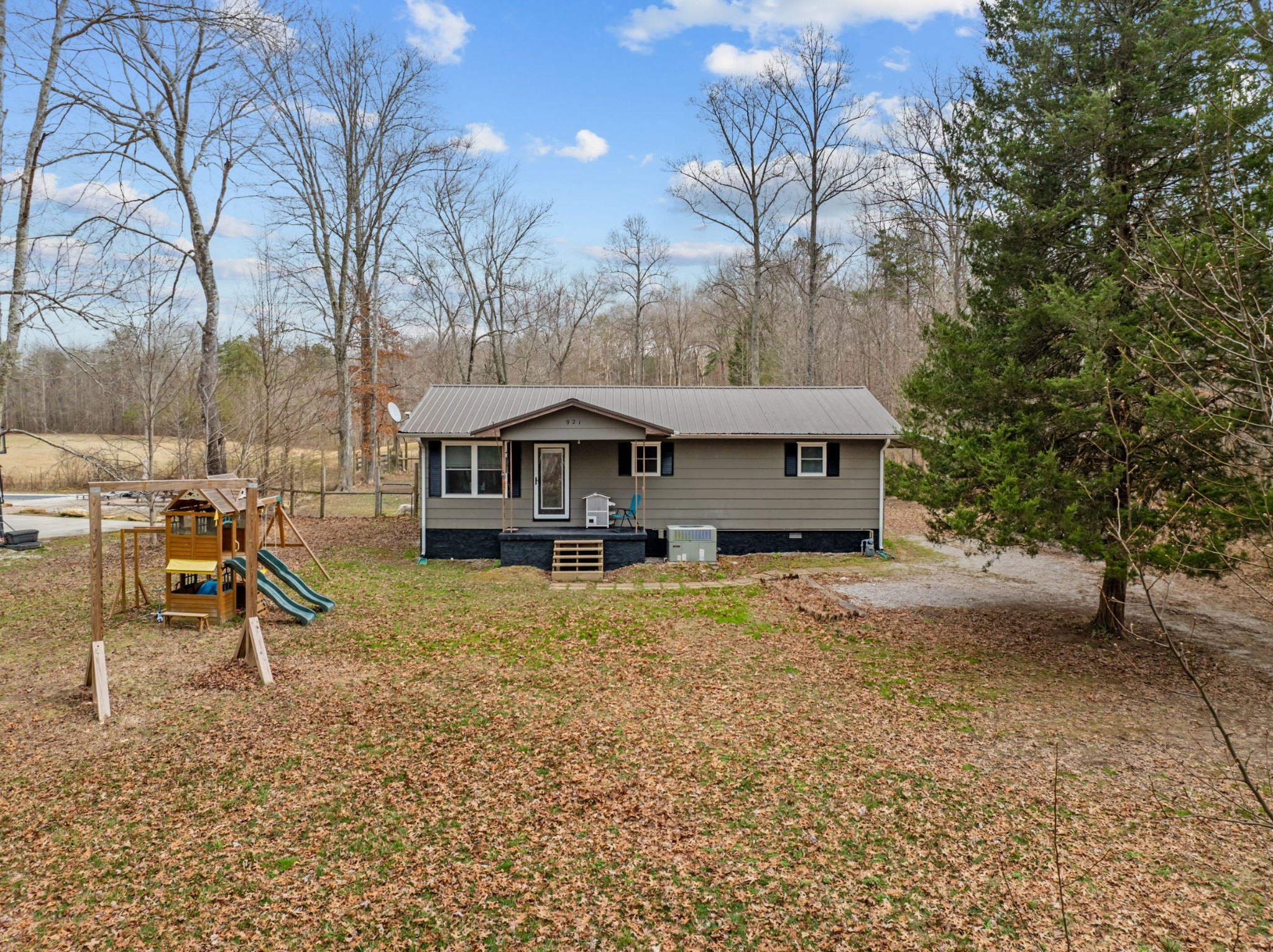 921 Fred Young Road Jamestown TN 38556